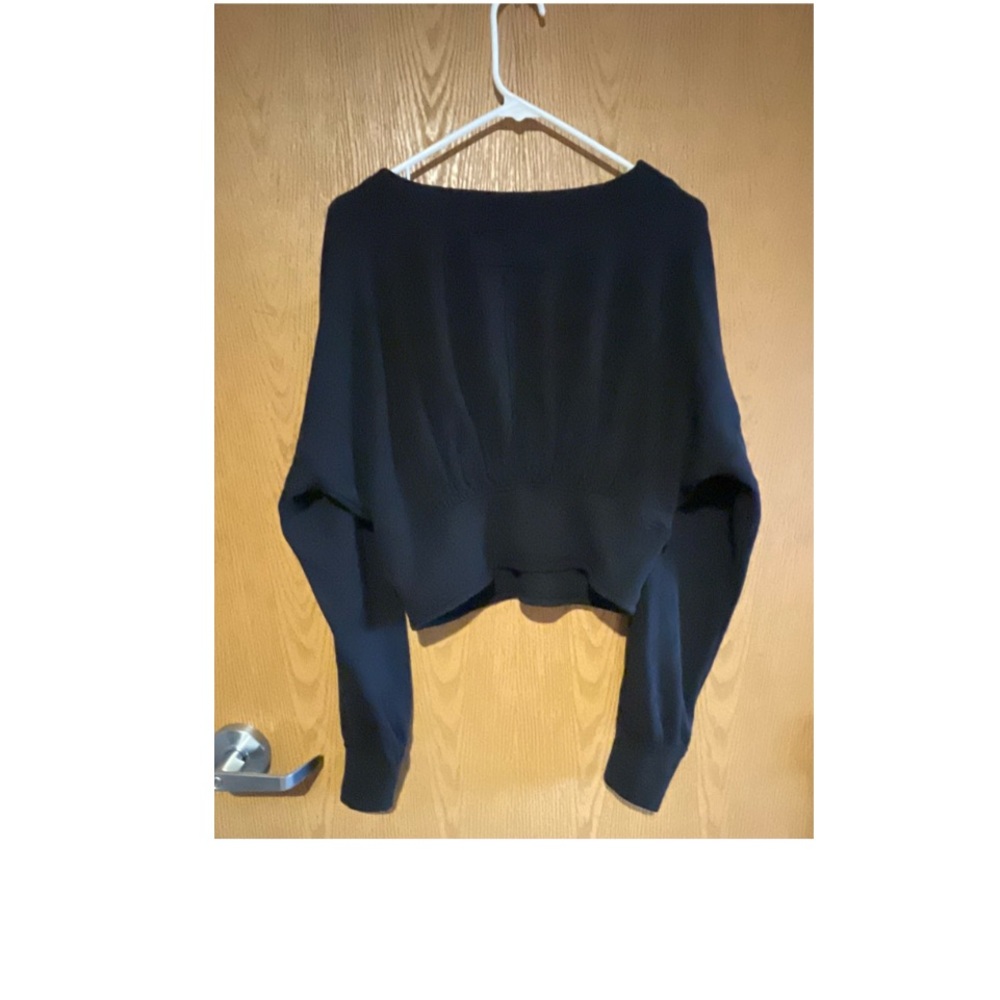 SALE🎈NWOT BLACK WE THE FREE DOLMAN  SLEEVE THERMAL TOP WITH V NECK! - Picture 10 of 10